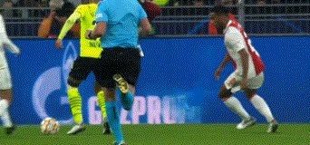 1635974308298095120.gif 世界杯比赛在线观看平台-【欧冠】狐媚染红罗伊斯点射 贾府3比1逆转多特出线