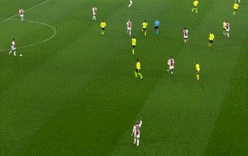 1635976384471021961.gif 世界杯比赛在线观看平台-【欧冠】狐媚染红罗伊斯点射 贾府3比1逆转多特出线